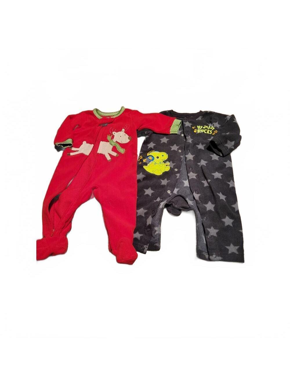 5/$20 Baby boy fleece pajama bundle Size 6 Month
